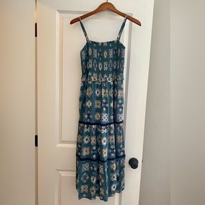 Universal Thread Tiered Medallion Maxi Dress